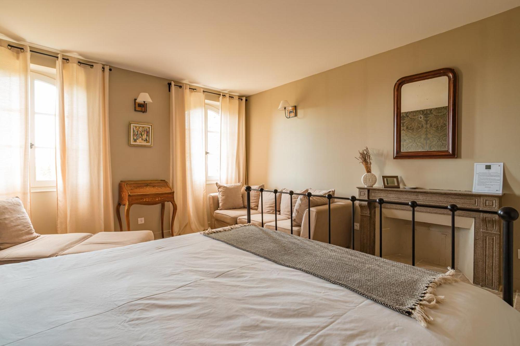 Chateau Montplaisir Charming B&B In Provence Valreas Luaran gambar